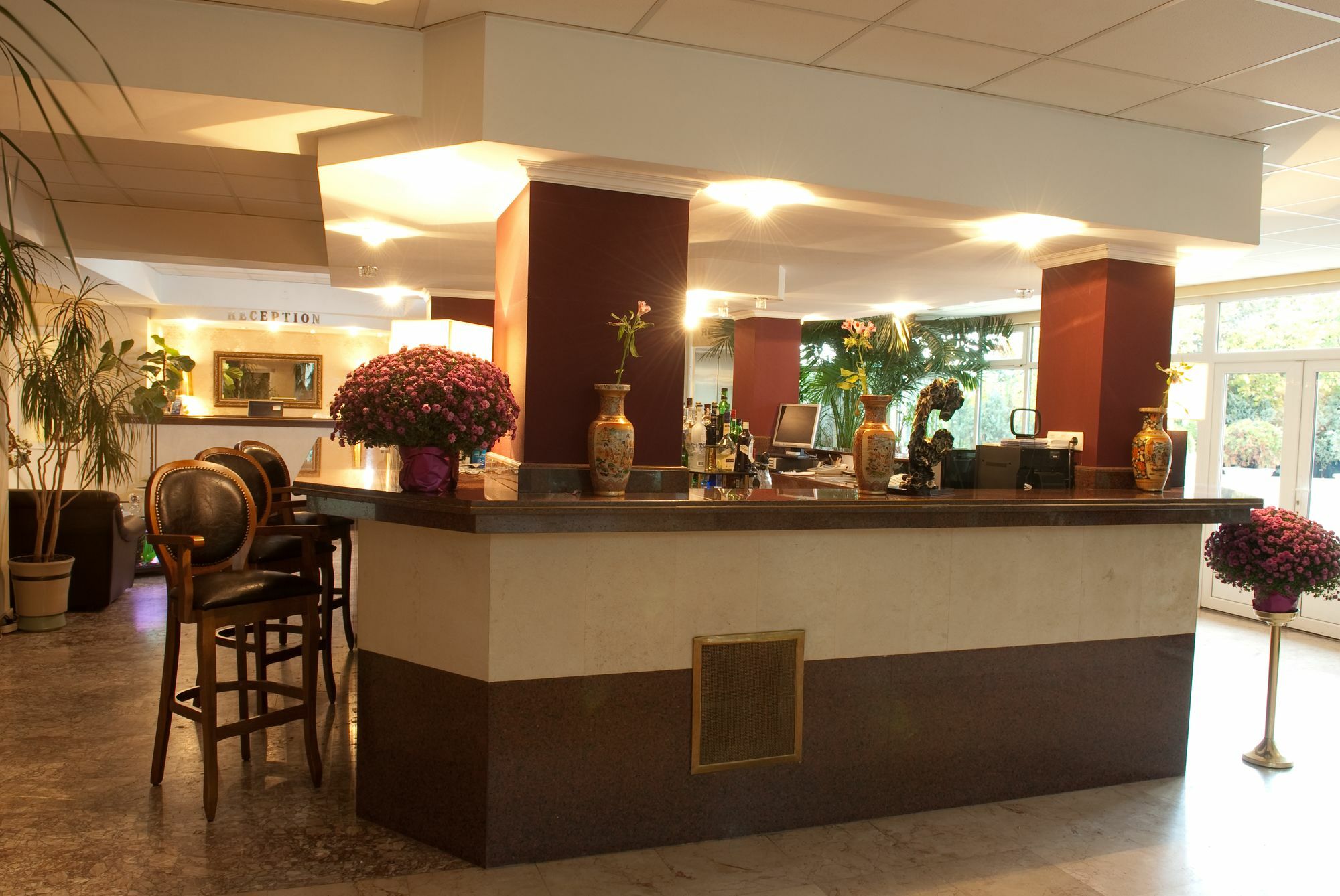 Atlantic Hotel - Free Parking Sofia Ngoại thất bức ảnh