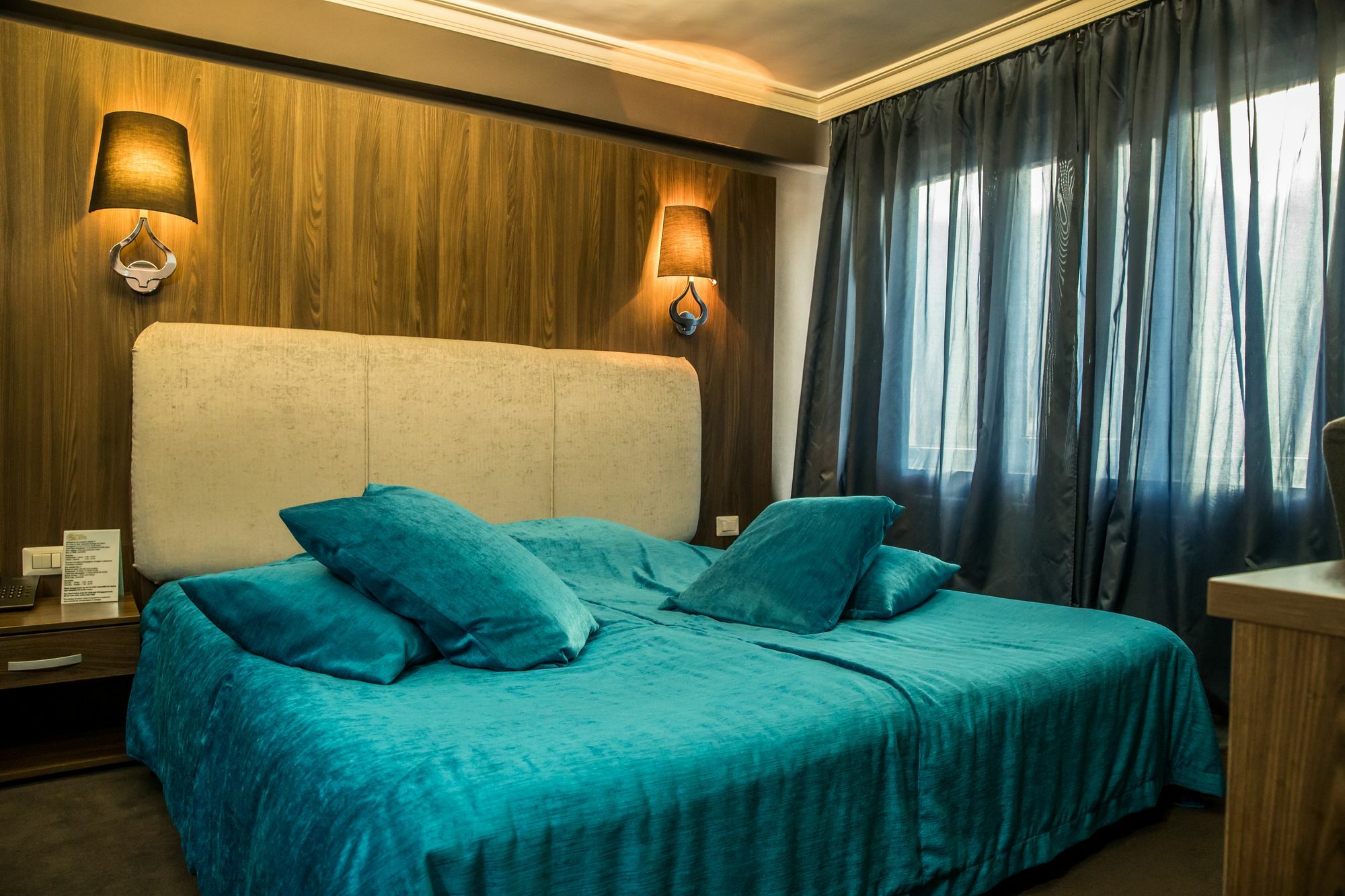 Atlantic Hotel - Free Parking Sofia Ngoại thất bức ảnh
